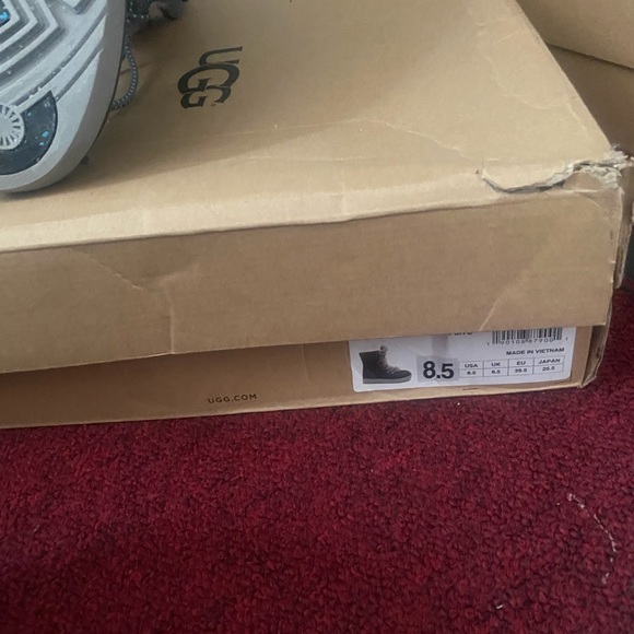 Warm and cute - Picture 6 of 6